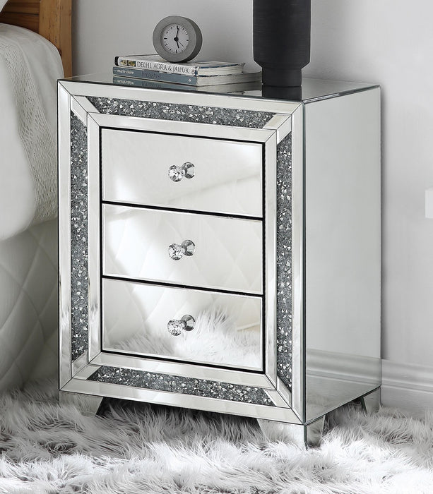 Noralie Mirrored & Faux Diamonds Accent Table