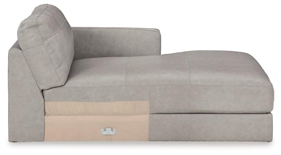 Amiata Sectional with Chaise